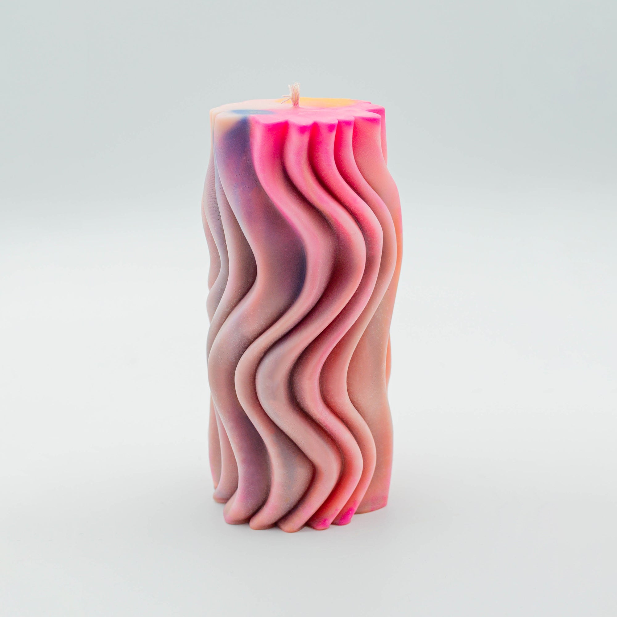 WAVY PILLAR CANDLE