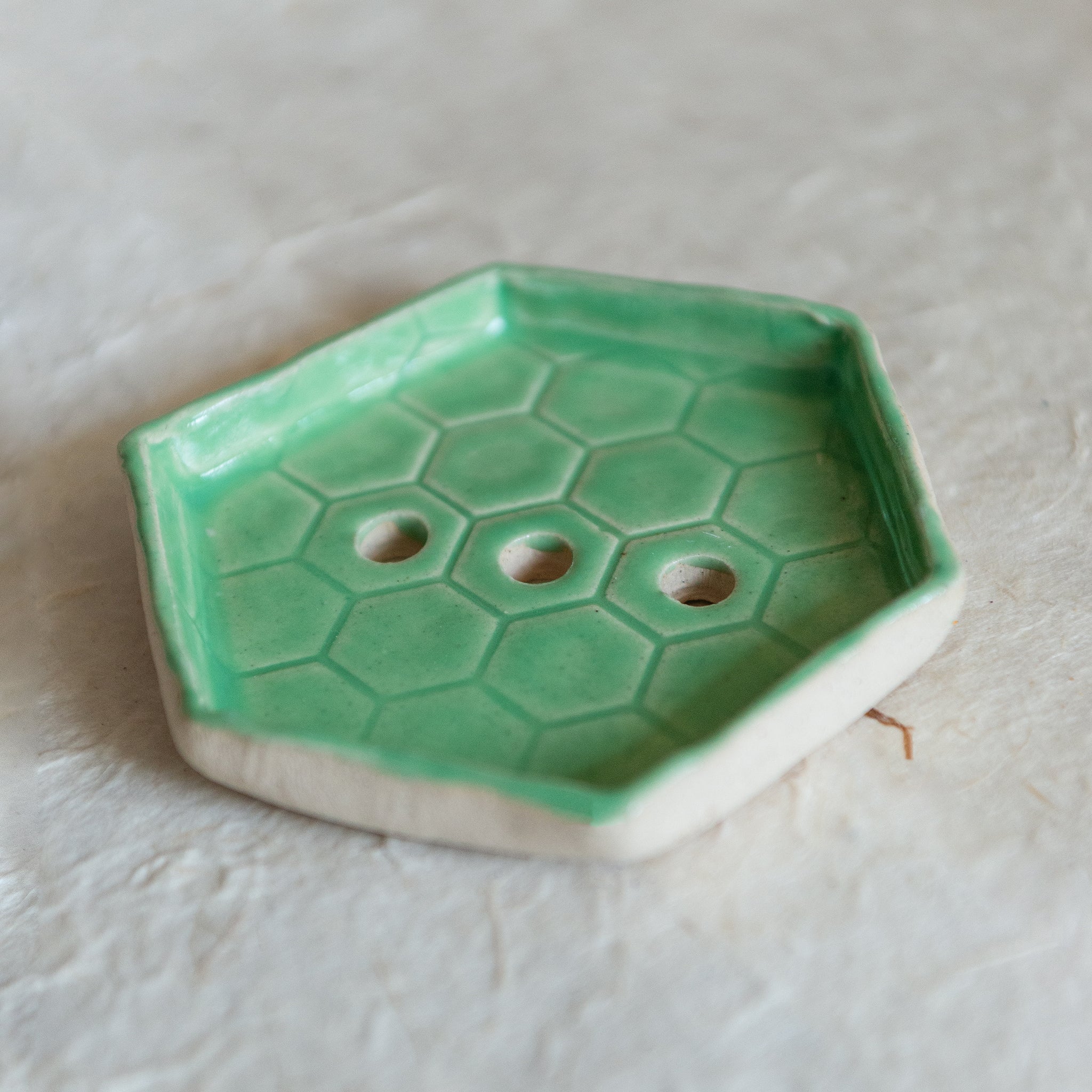 Honeycomb Ceramic Soap Dish | British Made